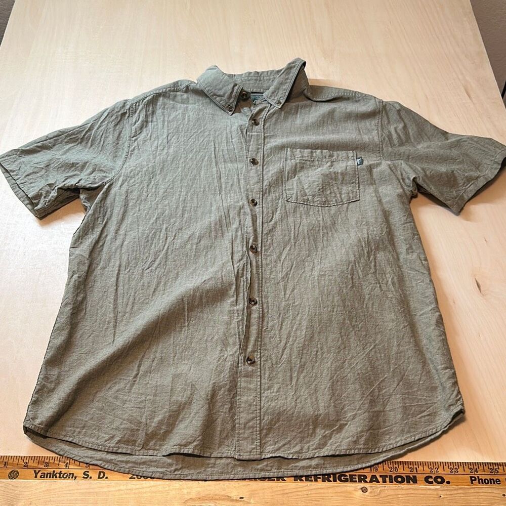 Woolrich Mens Large Short Sleeve Button Down Shirt Olive Green Outdoor Utility